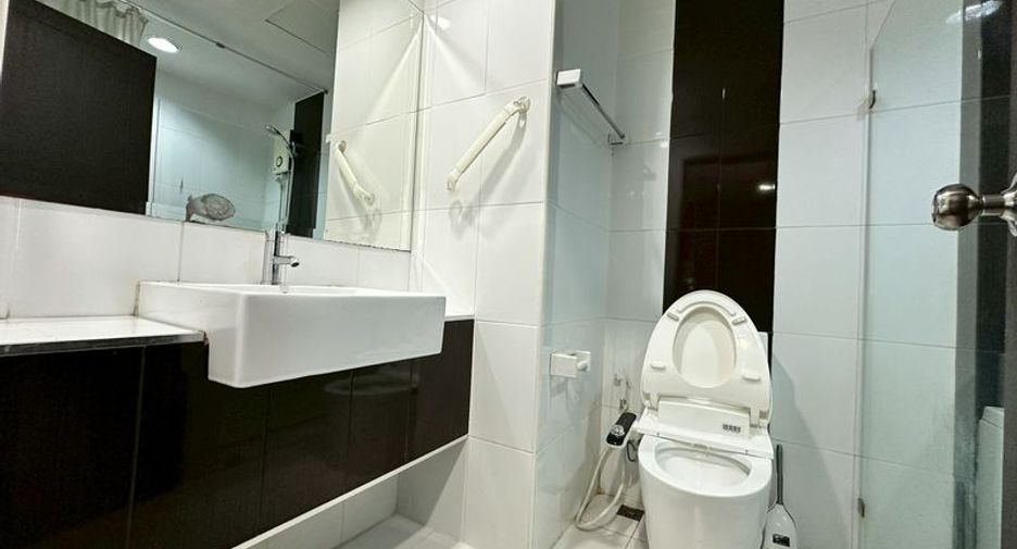 Аренда и продажа 1 кровать кондо в Si Racha, Чонбури