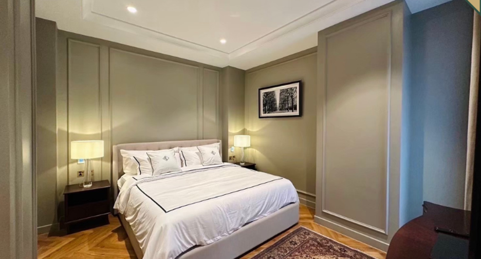 For sale 4 bedrooms house in Watthana, Bangkok