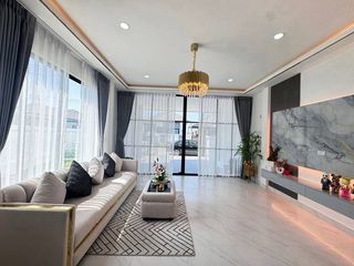 For sale 3 bedrooms townhouse in Bang Lamung, Chonburi