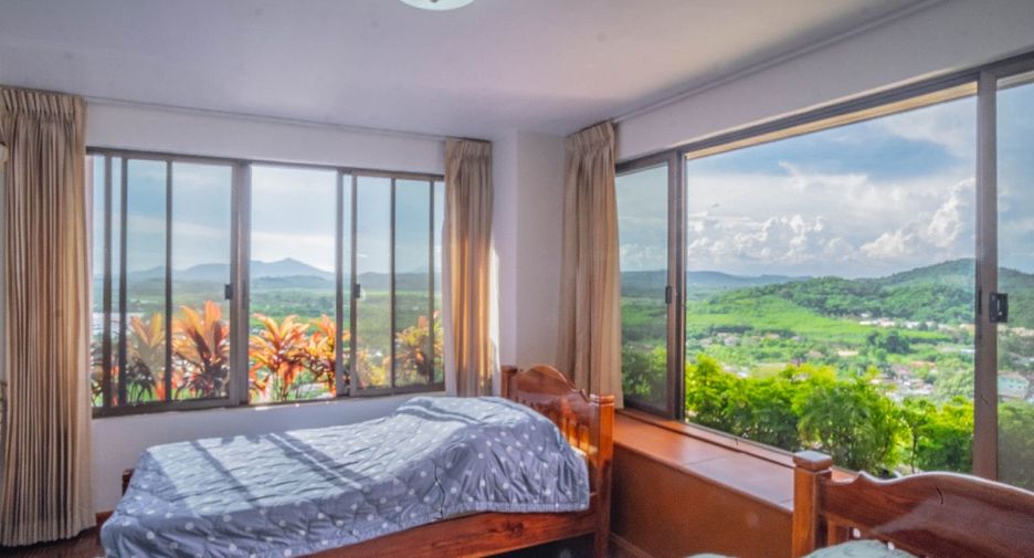 For sale 4 bedrooms condo in Klaeng, Rayong
