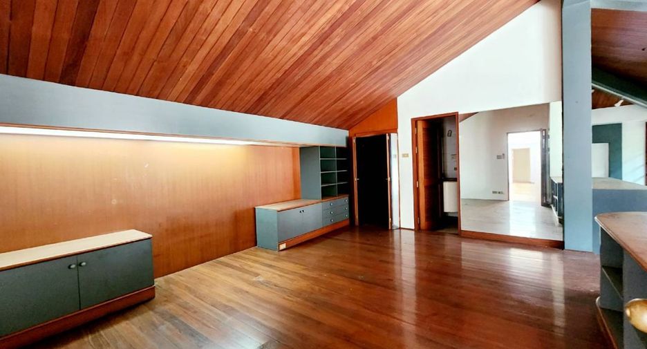 出售 5 卧室 独立屋 在 Suan Luang, 曼谷