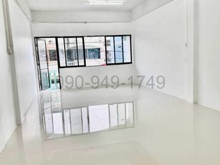 For rent retail Space in Bang Khae, Bangkok