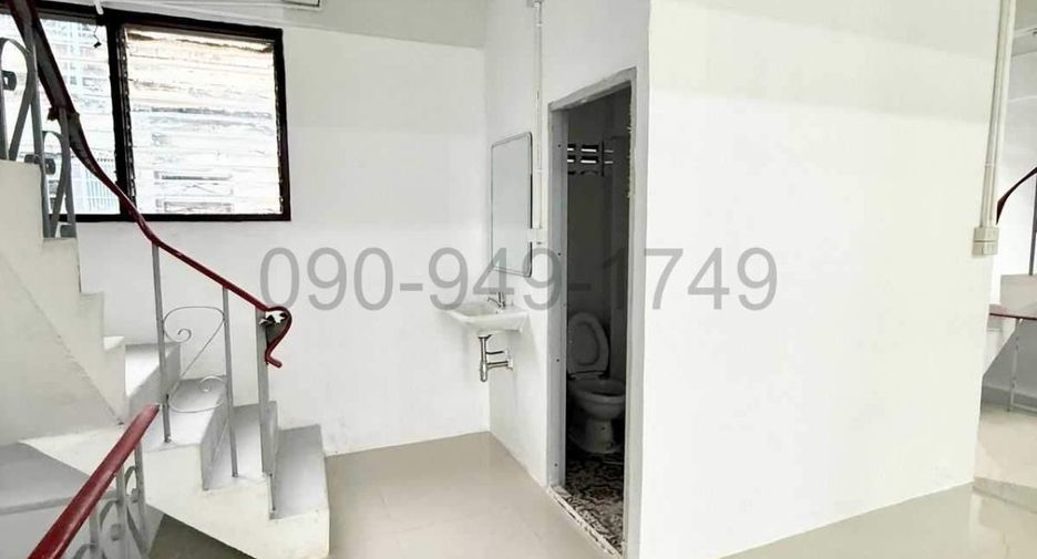 For rent retail Space in Bang Khae, Bangkok