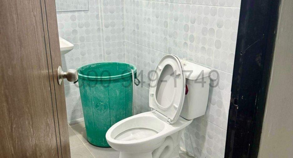 For rent retail Space in Bang Khae, Bangkok