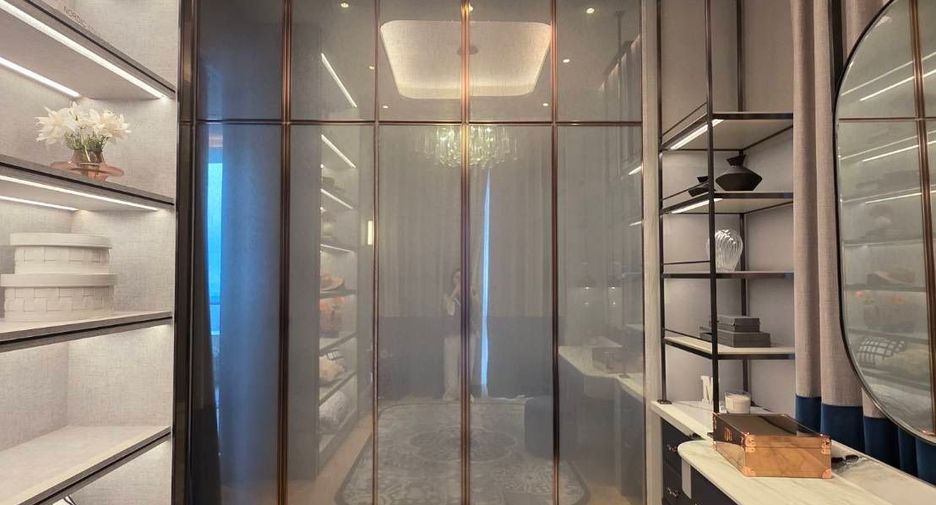 Wohnung zum Kauf mit 3 Zimmer in Khlong Toei, Bangkok
