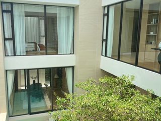 For sale 4 bedrooms house in Lat Phrao, Bangkok