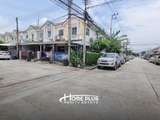 Casa adosada en venta de 3 habitaciones en Mueang Pathum Thani, Pathum Thani