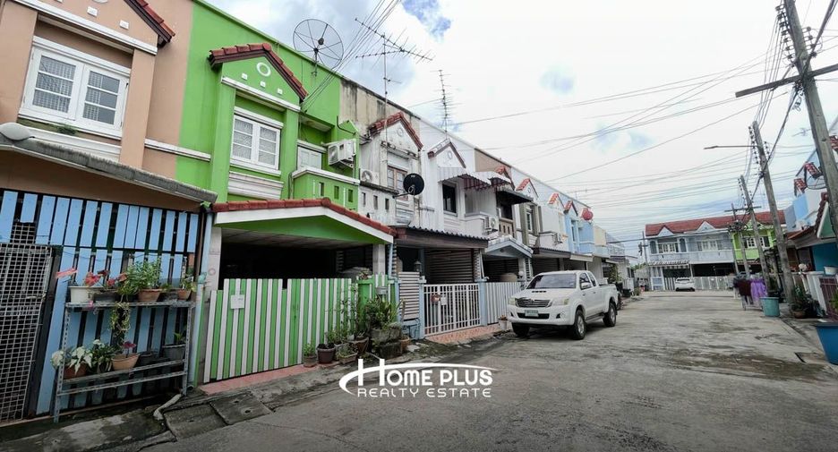 For sale 2 bedrooms townhouse in Thanyaburi, Pathum Thani