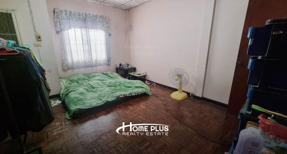 For sale 2 bedrooms townhouse in Thanyaburi, Pathum Thani