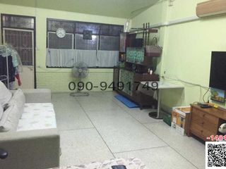 Casa adosada en alquiler de 3 habitaciones en Din Daeng, Bangkok