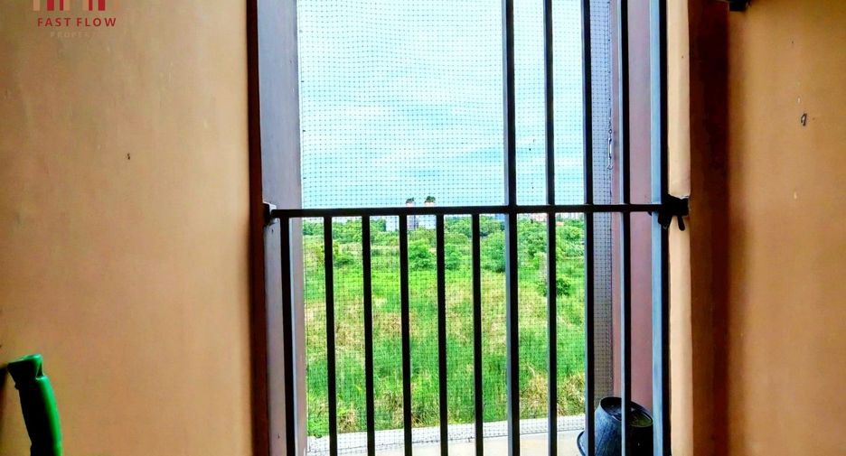 For sale 1 bed condo in Khlong Luang, Pathum Thani