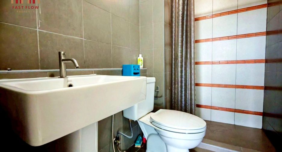 For sale 1 bed condo in Khlong Luang, Pathum Thani