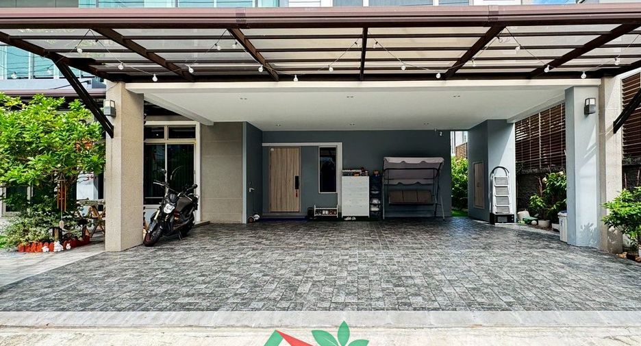 For sale 4 bedrooms house in Pak Kret, Nonthaburi