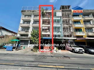 For sale 5 bed retail Space in Yan Nawa, Bangkok
