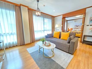 Apartamento con servicios en alquiler de 1 habitaciones en Watthana, Bangkok