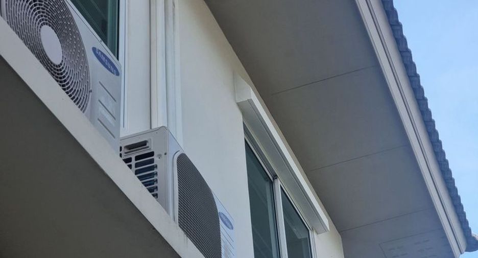 For sale studio house in Si Racha, Chonburi
