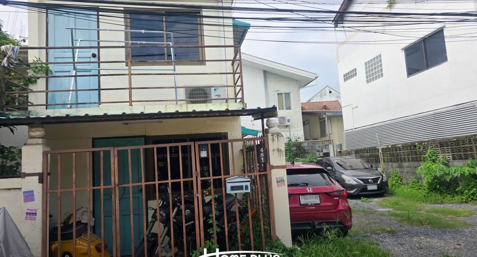 For sale 2 bedrooms house in Bang Na, Bangkok