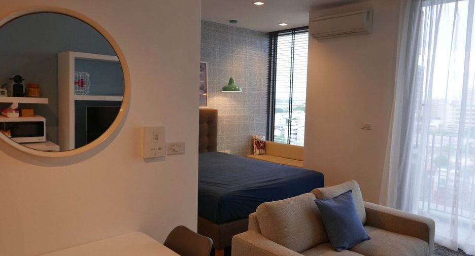 For rent 1 bed condo in Sathon, Bangkok