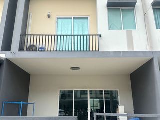 For sale 3 bedrooms townhouse in Sai Mai, Bangkok