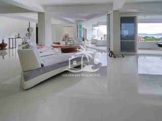For rent 5 bedrooms condo in Na Jomtien, Pattaya