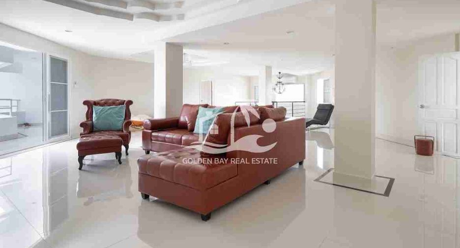À louer 5 chambres condo à Sattahip, Chonburi
