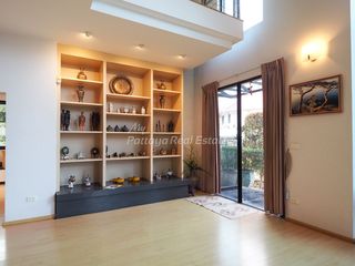 出售 3 卧室 独立屋 在 Bang Lamung, Chon Buri