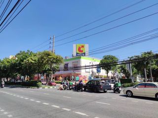 出售 4 卧室 商业空间 在 Khlong Toei, 曼谷