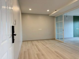 For sale 1 Beds condo in Bang Na, Bangkok