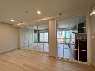 For sale 1 Beds condo in Bang Na, Bangkok
