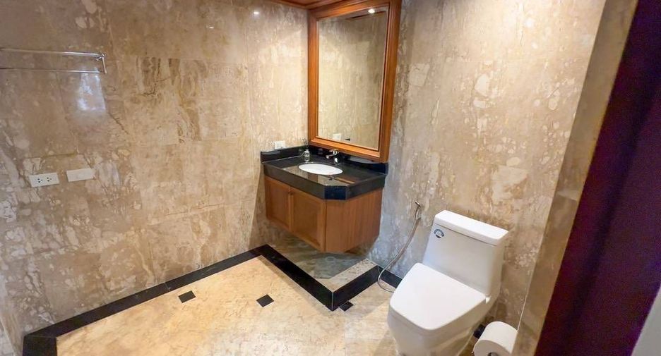 For sale 2 bedrooms villa in Sattahip, Chonburi