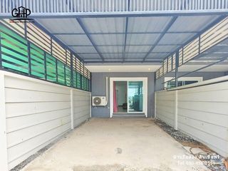 For sale 2 bed townhouse in Mueang Udon Thani, Udon Thani