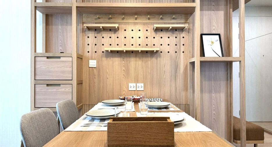 For sale 2 bedrooms condo in Watthana, Bangkok