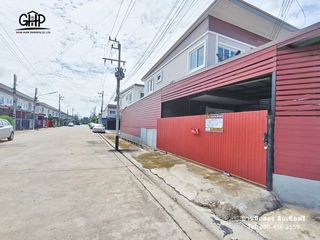 For sale 2 bed townhouse in Mueang Udon Thani, Udon Thani