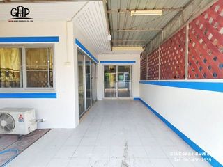 For sale 2 bed townhouse in Mueang Udon Thani, Udon Thani