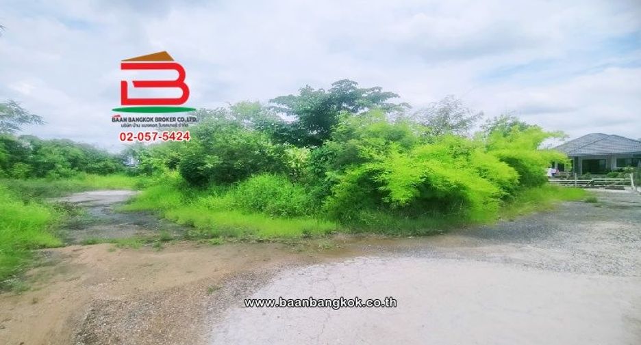 Terreno en venta en Ban Pho, Chachoengsao
