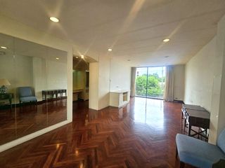 For sale 4 bed townhouse in Phaya Thai, Bangkok