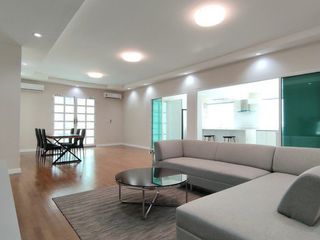 Apartment zur Miete mit 3 Zimmer in Watthana, Bangkok