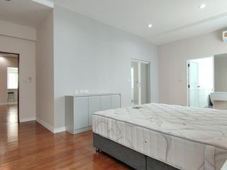 Apartment zur Miete mit 3 Zimmer in Watthana, Bangkok