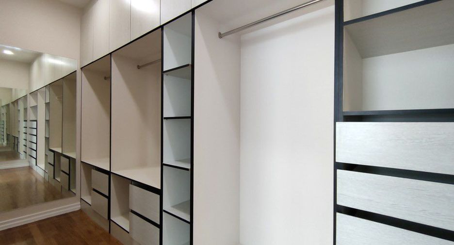 Apartment zur Miete mit 3 Zimmer in Watthana, Bangkok