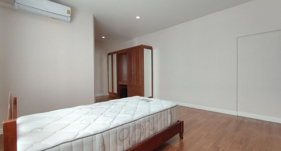 Apartment zur Miete mit 3 Zimmer in Watthana, Bangkok