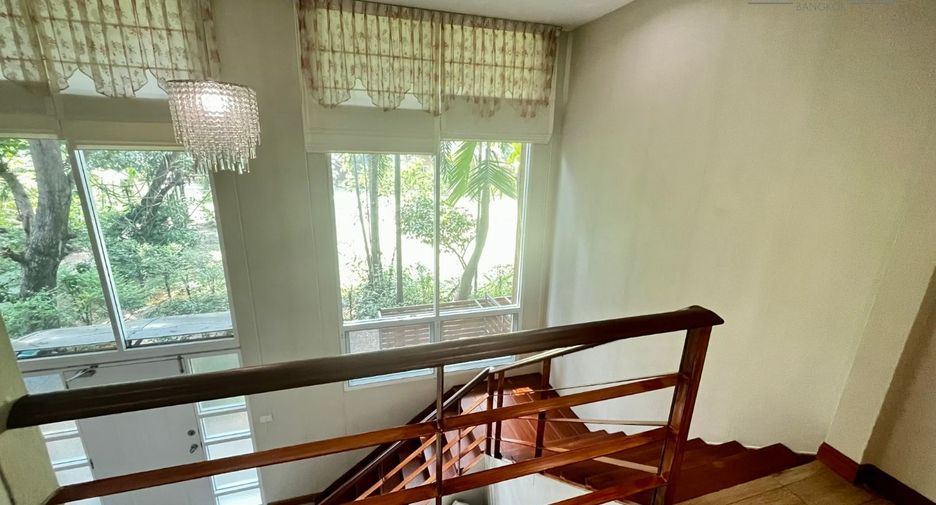 Apartment zur Miete mit 3 Zimmer in Watthana, Bangkok