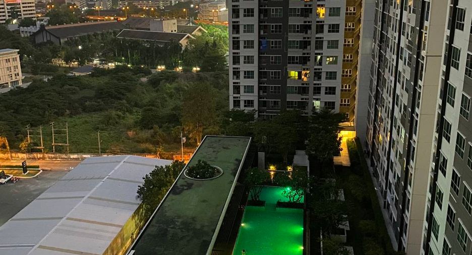 For sale 1 bed condo in Khlong Toei, Bangkok