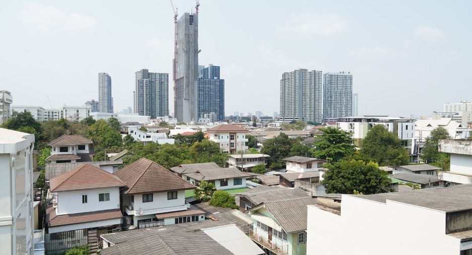 出售 1 卧室 公寓 在 Phra Khanong, 曼谷