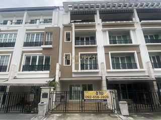 Продажа 2 спальни таунхаус в Ян Наща, Бангкок