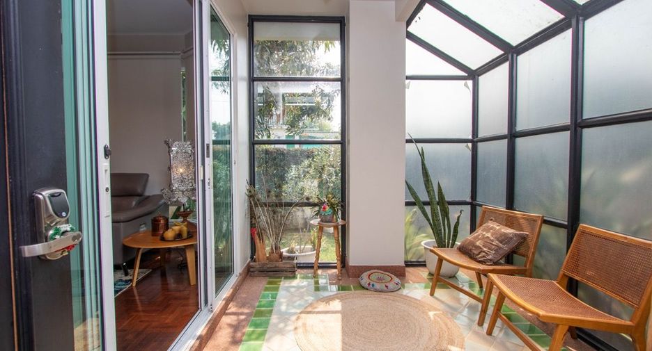 For sale 4 bedrooms house in Hang Dong, Chiang Mai