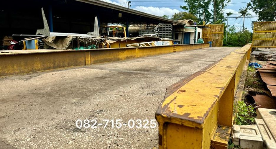 For sale warehouse in Si Racha, Chonburi