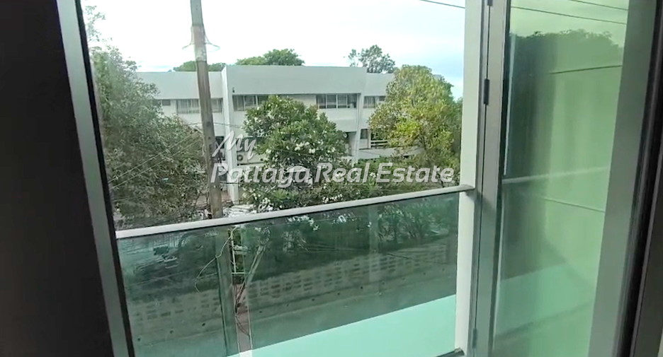 For sale 1 bed condo in Sattahip, Chonburi