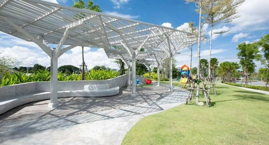For rent 4 bedrooms house in Si Racha, Chonburi