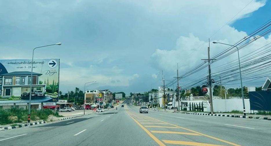 For rent 4 bedrooms house in Si Racha, Chonburi
