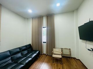 À louer 4 chambres maison à Si Racha, Chonburi